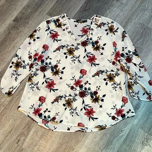 Cure off white flower print blouse